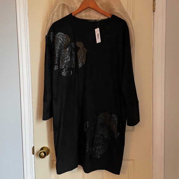 Faux suede black dress - Picture 1 of 3